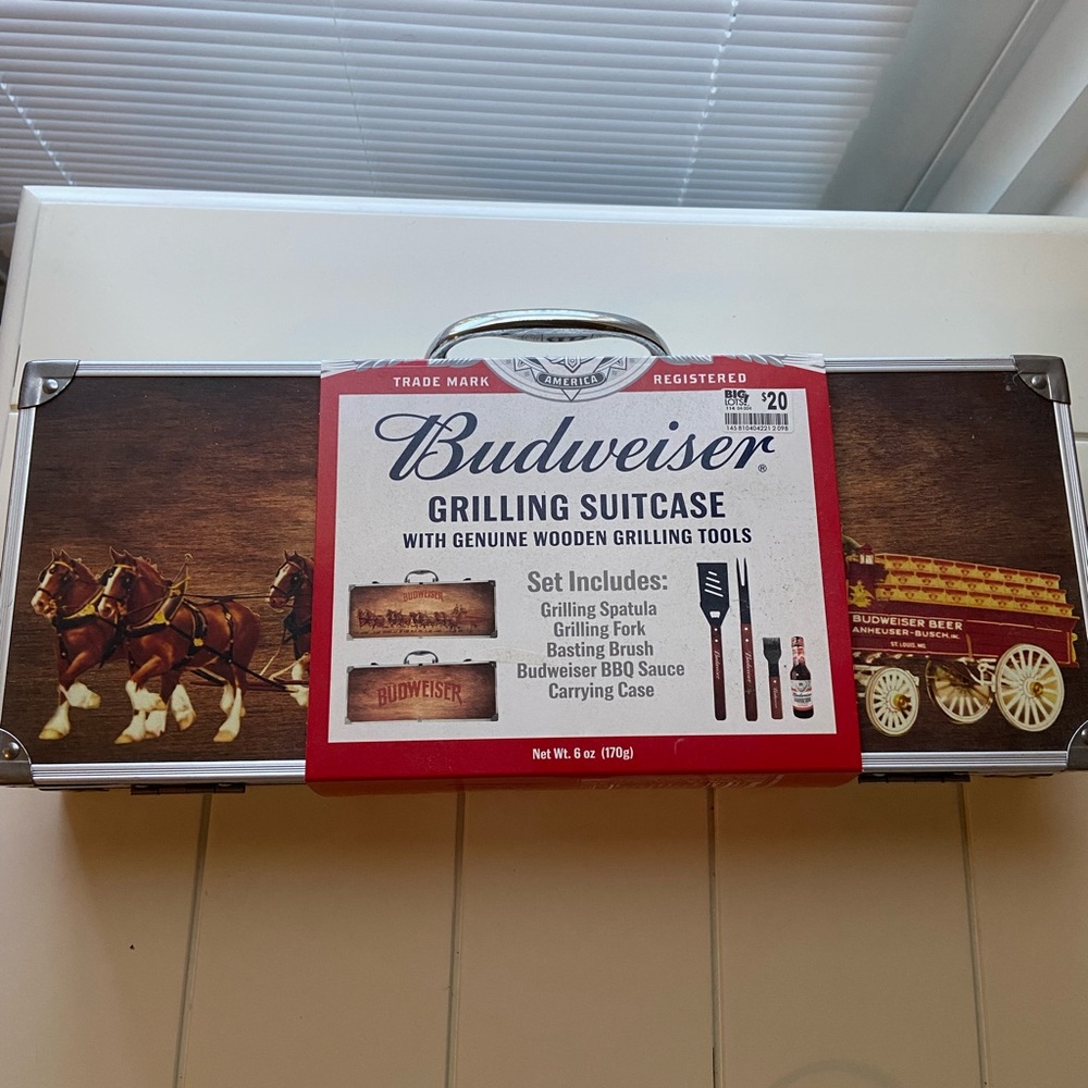 Budweiser Grill set!